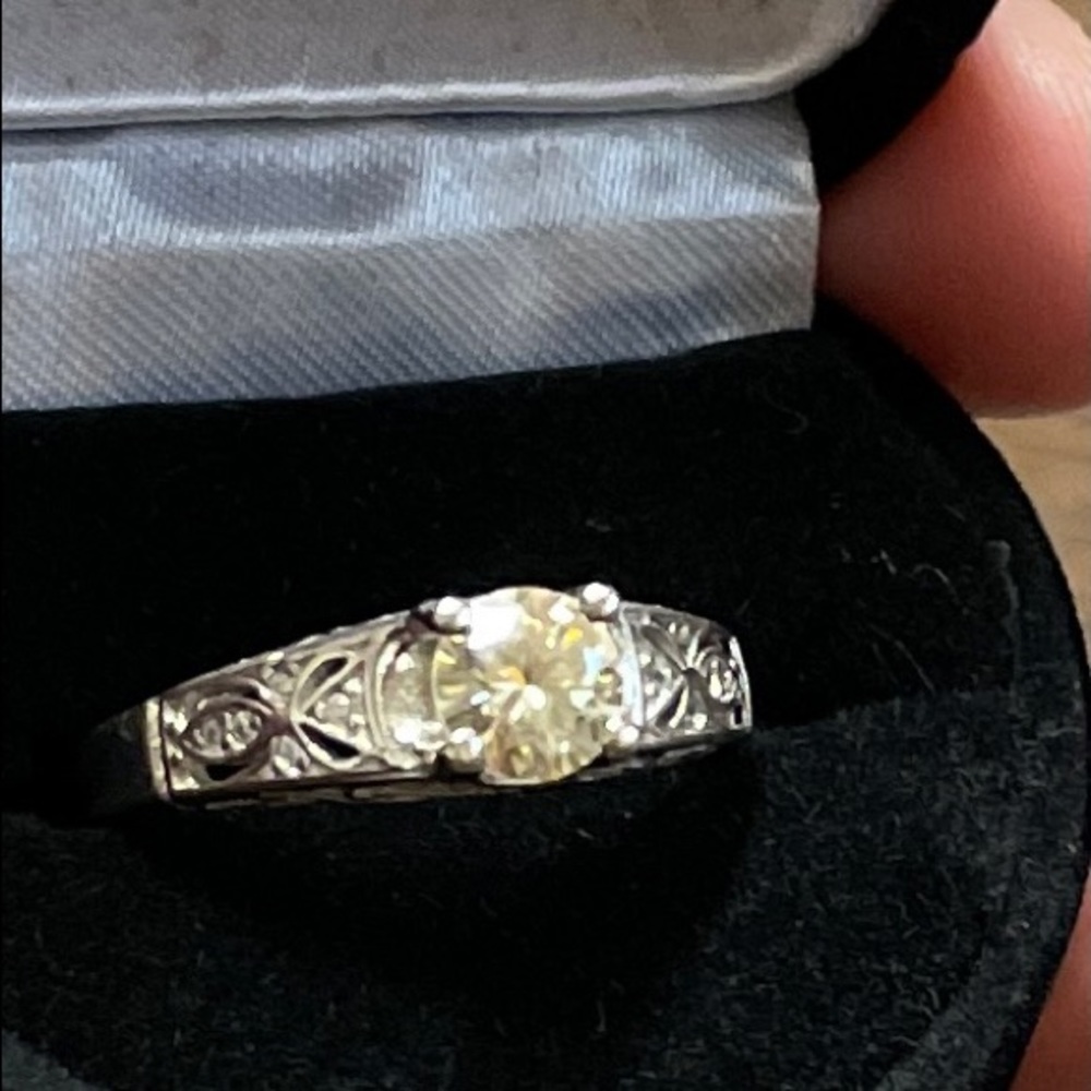 3/4 carat moissanite ring